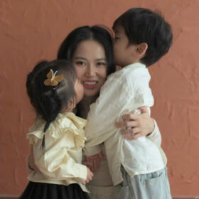 Mẹ Phùng Linh Chi